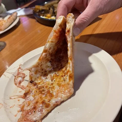 chris-pizza-and-pub-food-images (14)