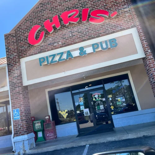 chris-pizza-and-pub-front-entrance